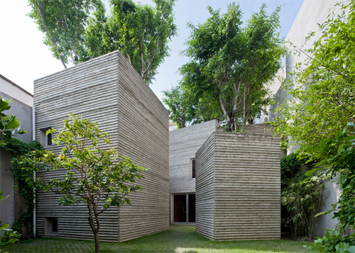 Nhà 4 tầng bán cổ điển sang trọng